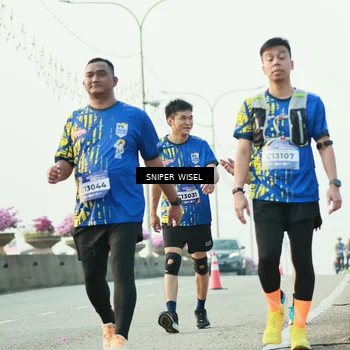 Runner Photo 5864138