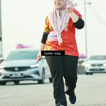 Runner Photo 5864237