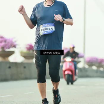 Runner Photo 5864260