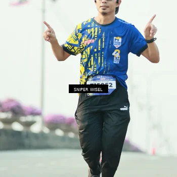 Runner Photo 5864273