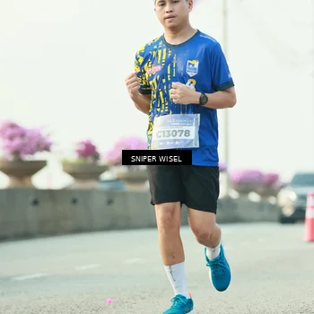 Runner Photo 5864304