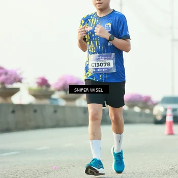 Runner Photo 5864305