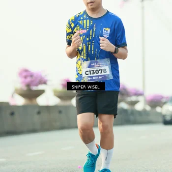 Runner Photo 5864328