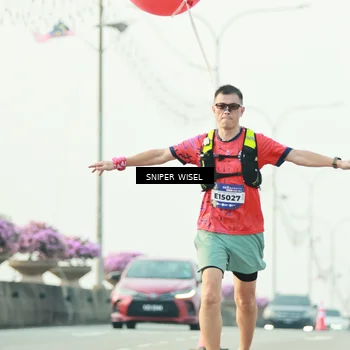 Runner Photo 5864329