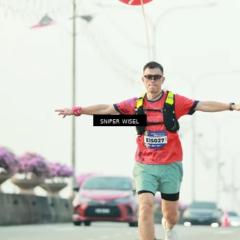 Runner Photo 5864331