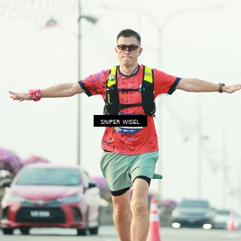 Runner Photo 5864347