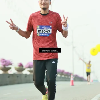 Runner Photo 5864395