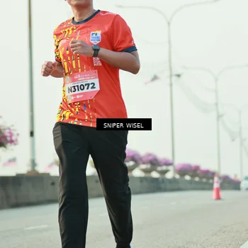 Runner Photo 5864406