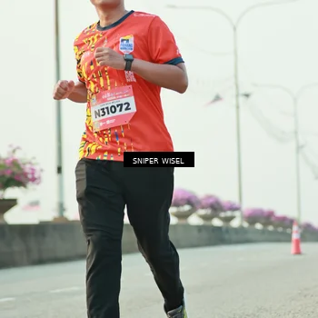 Runner Photo 5864408