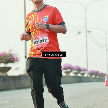 Runner Photo 5864416
