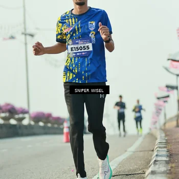 Runner Photo 5864704