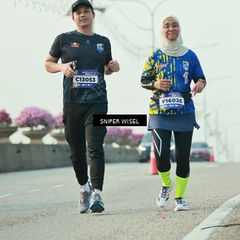 Runner Photo 5864726