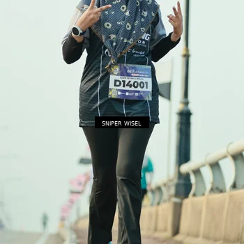 Runner Photo 5864781