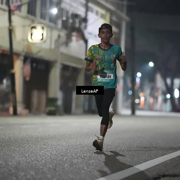 Runner Photo 5864985