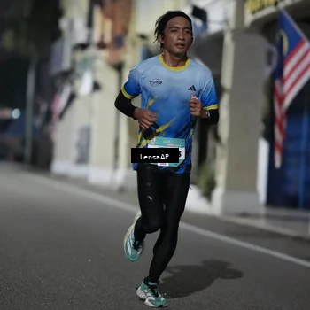 Runner Photo 5865006