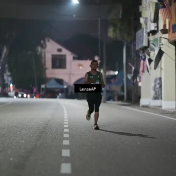 Runner Photo 5865007