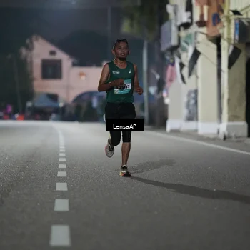Runner Photo 5865008