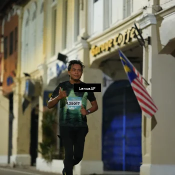 Runner Photo 5865028