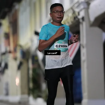 Runner Photo 5865034