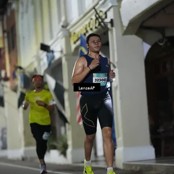 Runner Photo 5865049