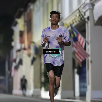 Runner Photo 5865074