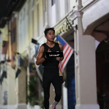 Runner Photo 5865081