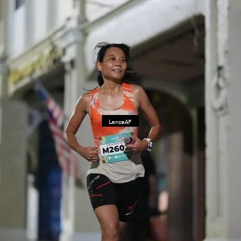 Runner Photo 5865086