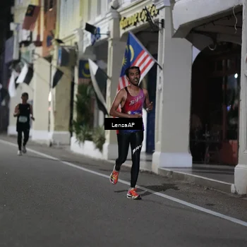 Runner Photo 5865089