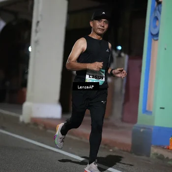 Runner Photo 5865100