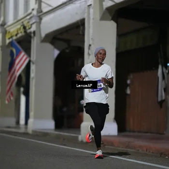 Runner Photo 5865119