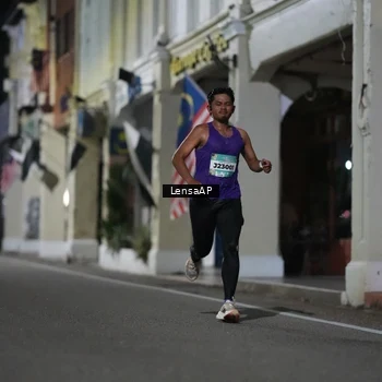 Runner Photo 5865120
