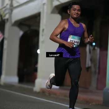 Runner Photo 5865124