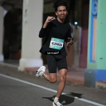 Runner Photo 5865129