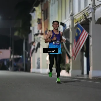 Runner Photo 5865144