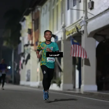 Runner Photo 5865154