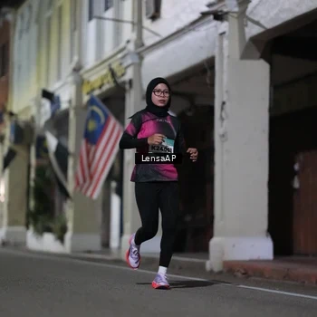 Runner Photo 5865174