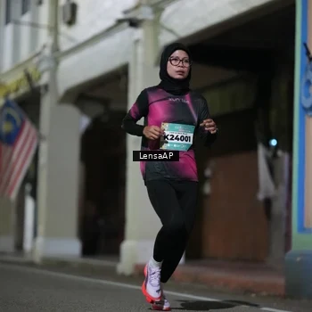 Runner Photo 5865175