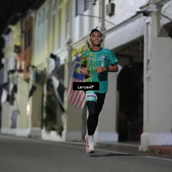 Runner Photo 5865181