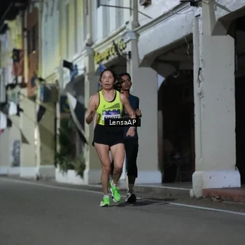 Runner Photo 5865190
