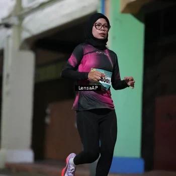 Runner Photo 5865191