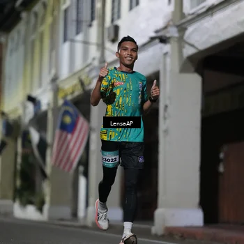 Runner Photo 5865197