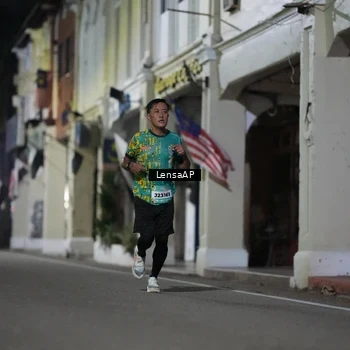 Runner Photo 5865202