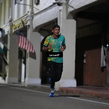 Runner Photo 5865204