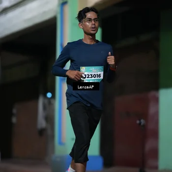 Runner Photo 5865206
