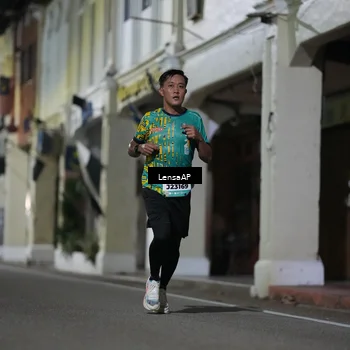 Runner Photo 5865210