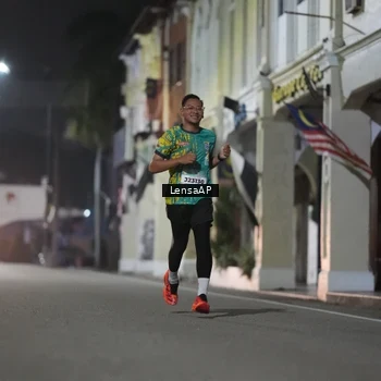 Runner Photo 5865233