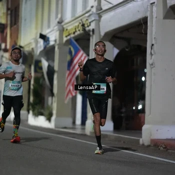 Runner Photo 5865250