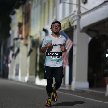 Runner Photo 5865255
