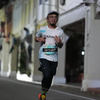 Runner Photo 5865257