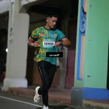 Runner Photo 5865261